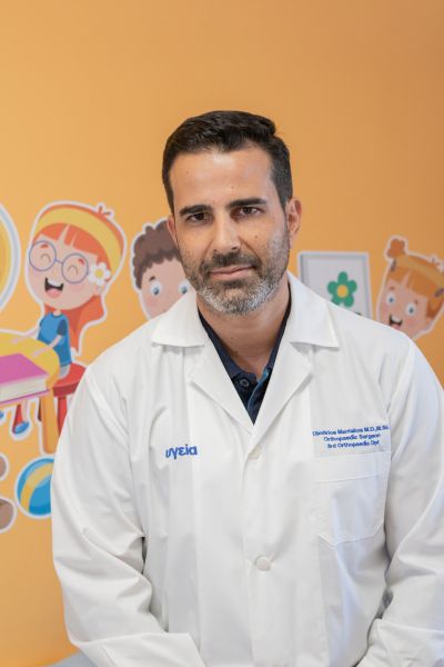 on socials testimonials mantakos on socials testimonials mantakos